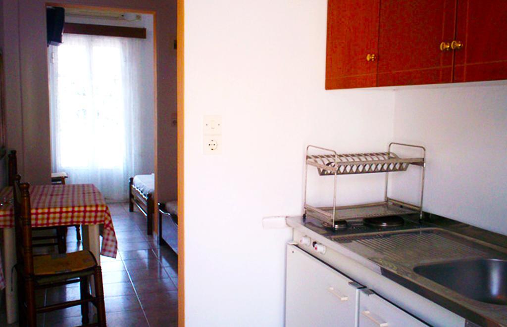 Vaso Rooms Livadakia Екстер'єр фото