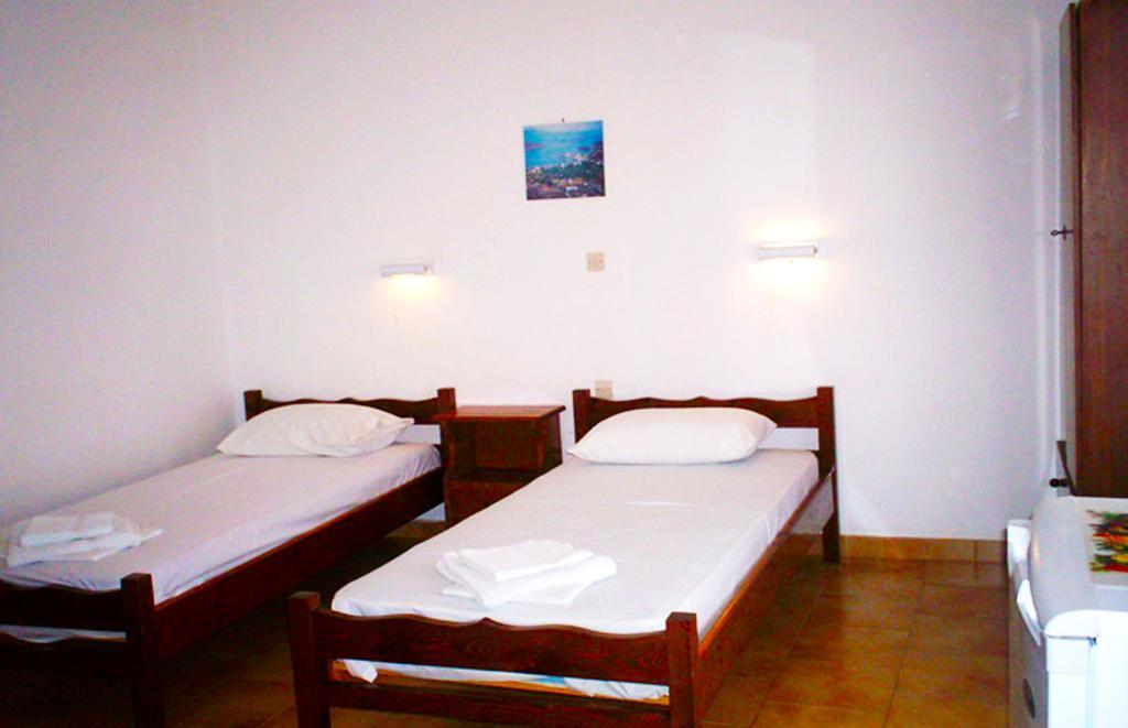 Vaso Rooms Livadakia Екстер'єр фото