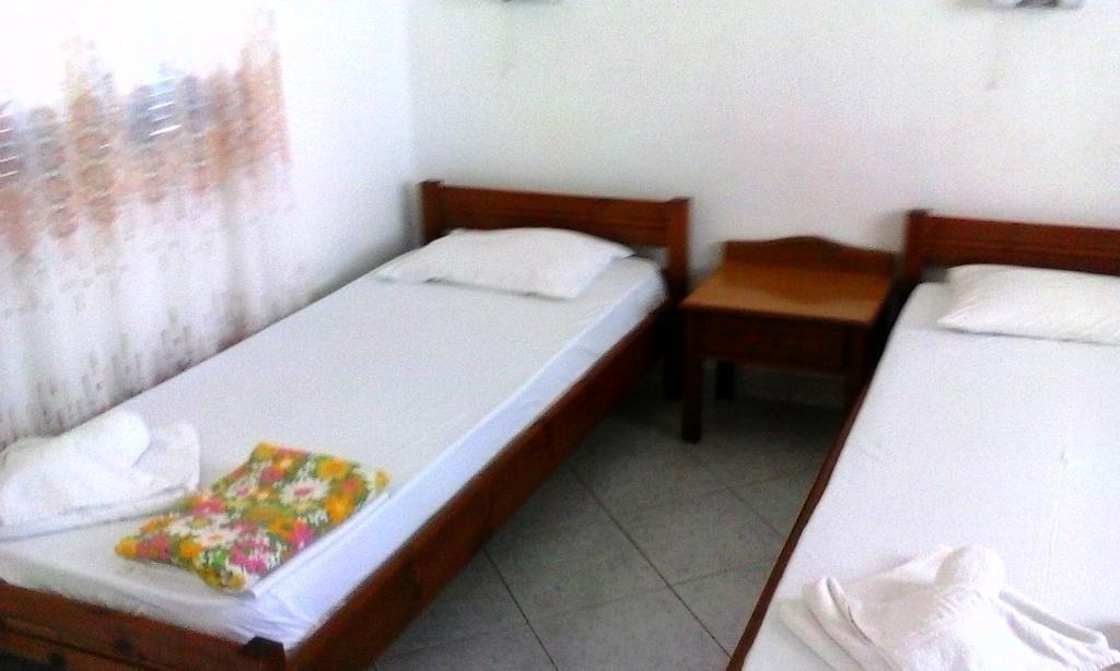 Vaso Rooms Livadakia Екстер'єр фото